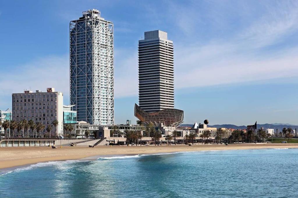 Lovely & Bright Vila Olimpica Beach Apartment Barcelona Buitenkant foto